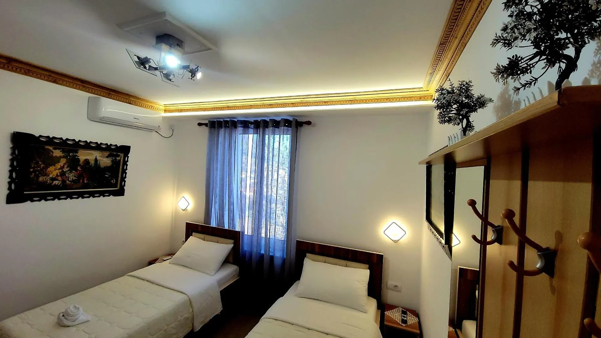 Alsara Guesthouse Gjirokastër 0*,  Albânia