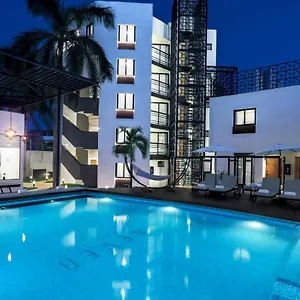 Seven Boutique 3*, Cancún México